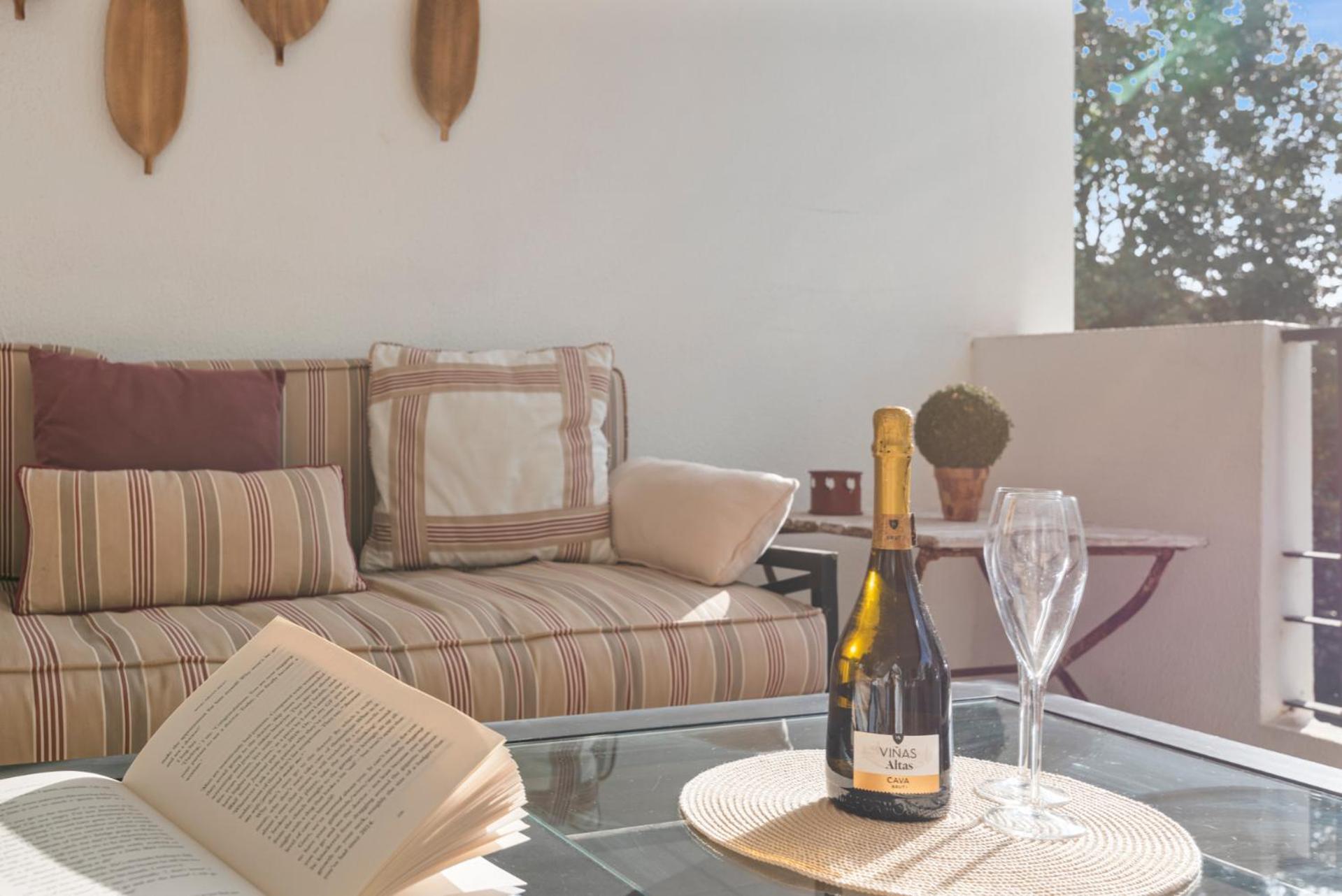 2 Bedroom In Medina Garden * Marbella