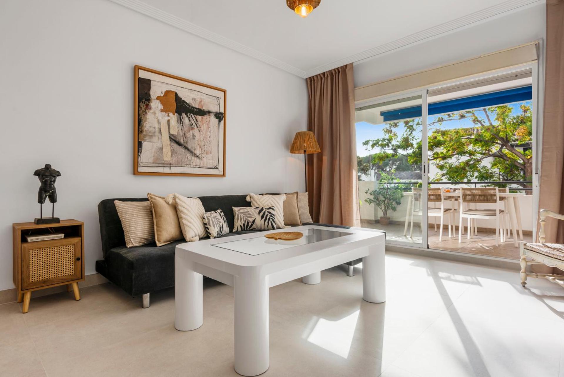 2 Bedroom In Medina Garden Marbella