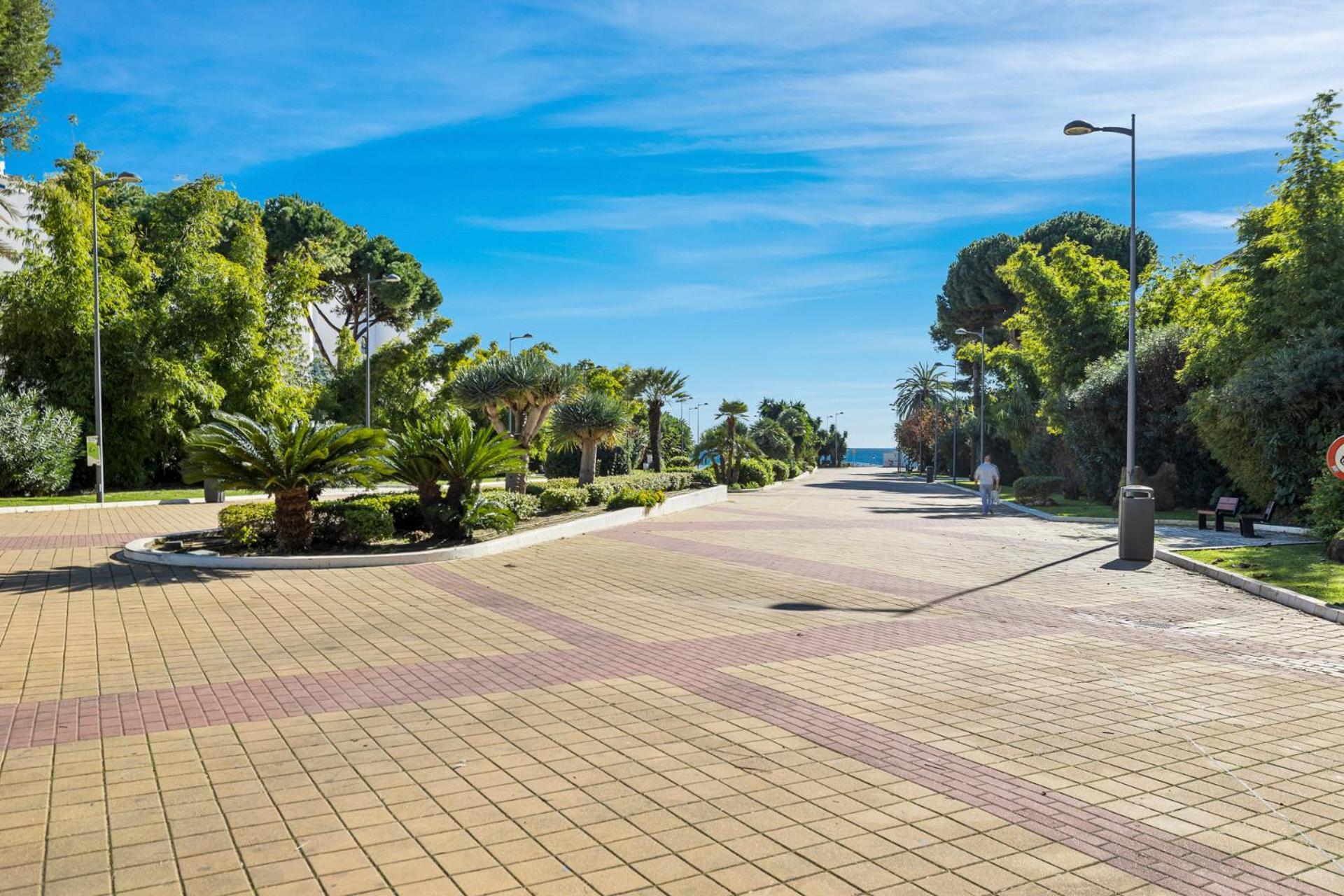 Apartment 2 Bedroom In Medina Garden